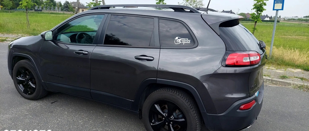 Jeep Cherokee cena 72500 przebieg: 148000, rok produkcji 2016 z Krotoszyn małe 121